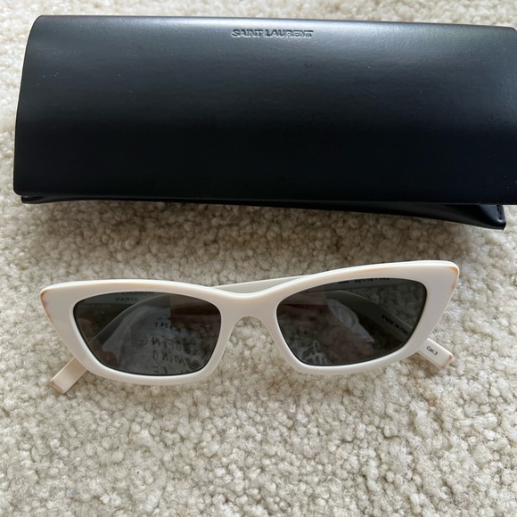 Yves Saint Laurent Accessories - Yves Saint Laurent Cat Eye Sunglasses